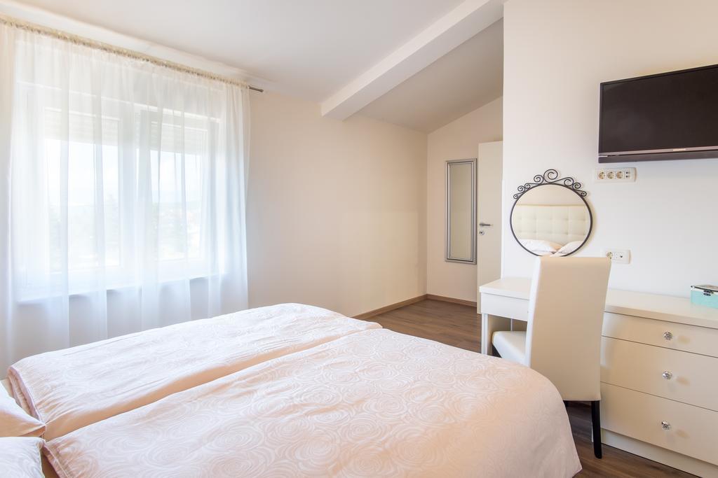 Apartament Valdesara Malinska Zewnętrze zdjęcie