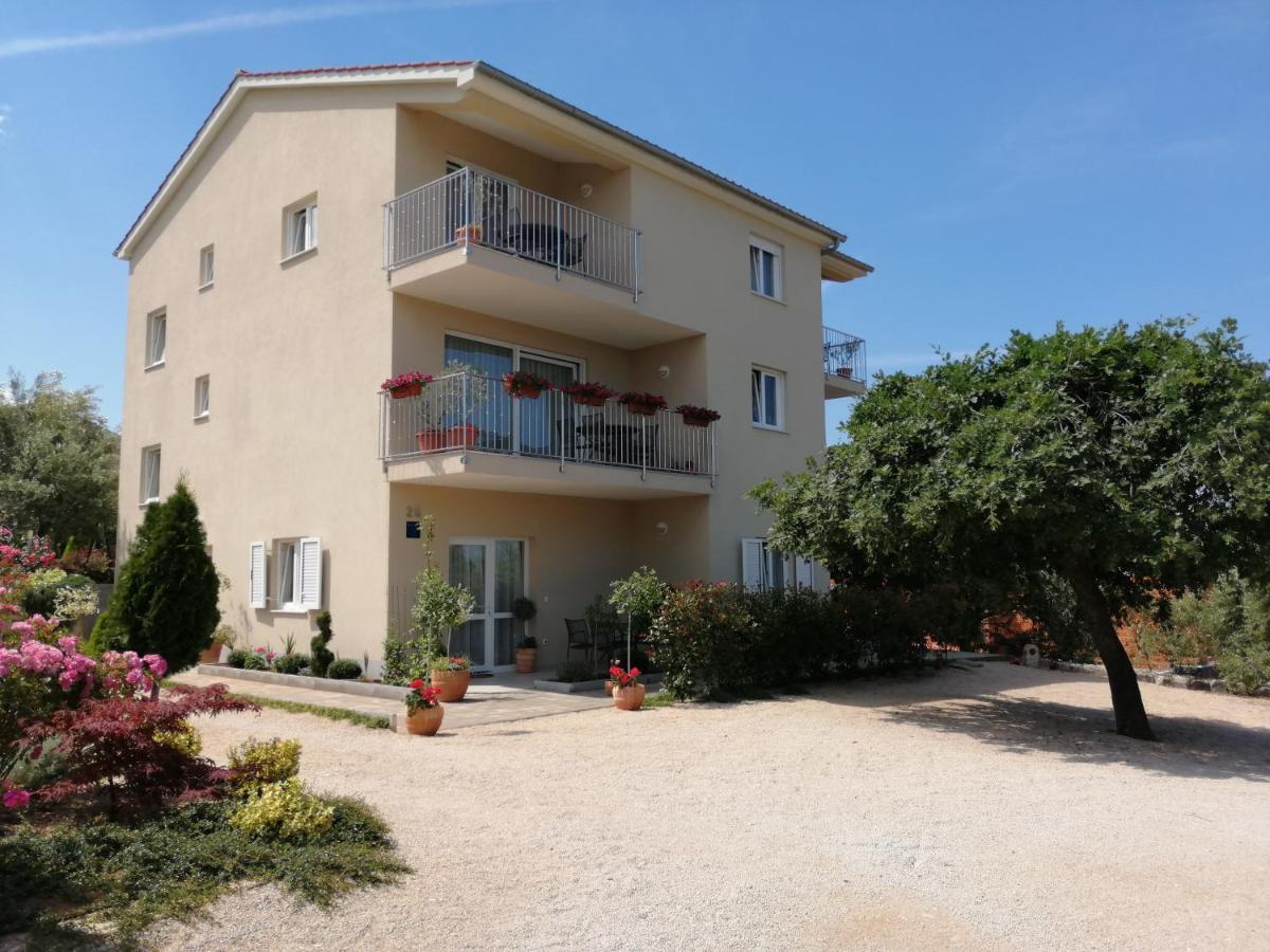 Apartament Valdesara Malinska Zewnętrze zdjęcie